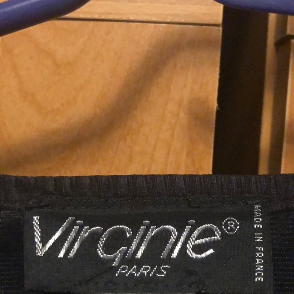 🦢🖤🦢Vintage Elegance - Picture 5 of 10